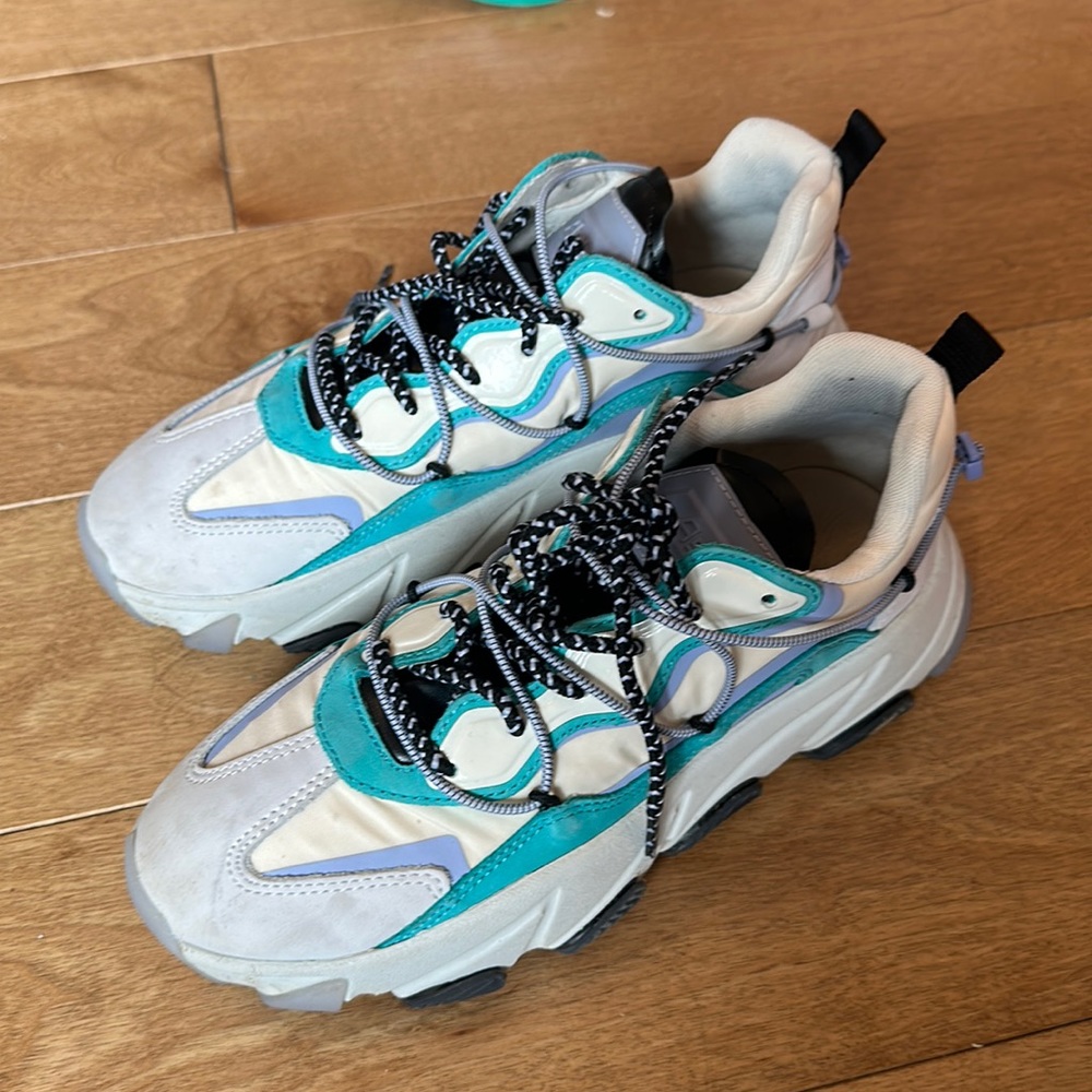 Ash sneakers